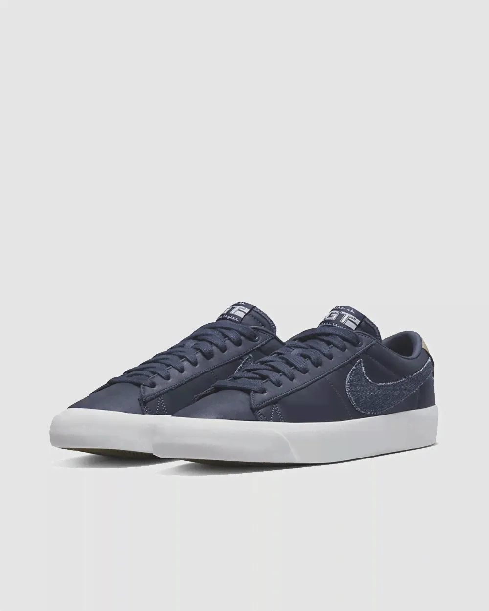 Кроссовки Nike Zoom Blazer Low Pro GT PRM-2