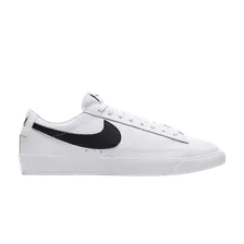 Кроссовки Nike Blazer Low Leather 'Black Swoosh'