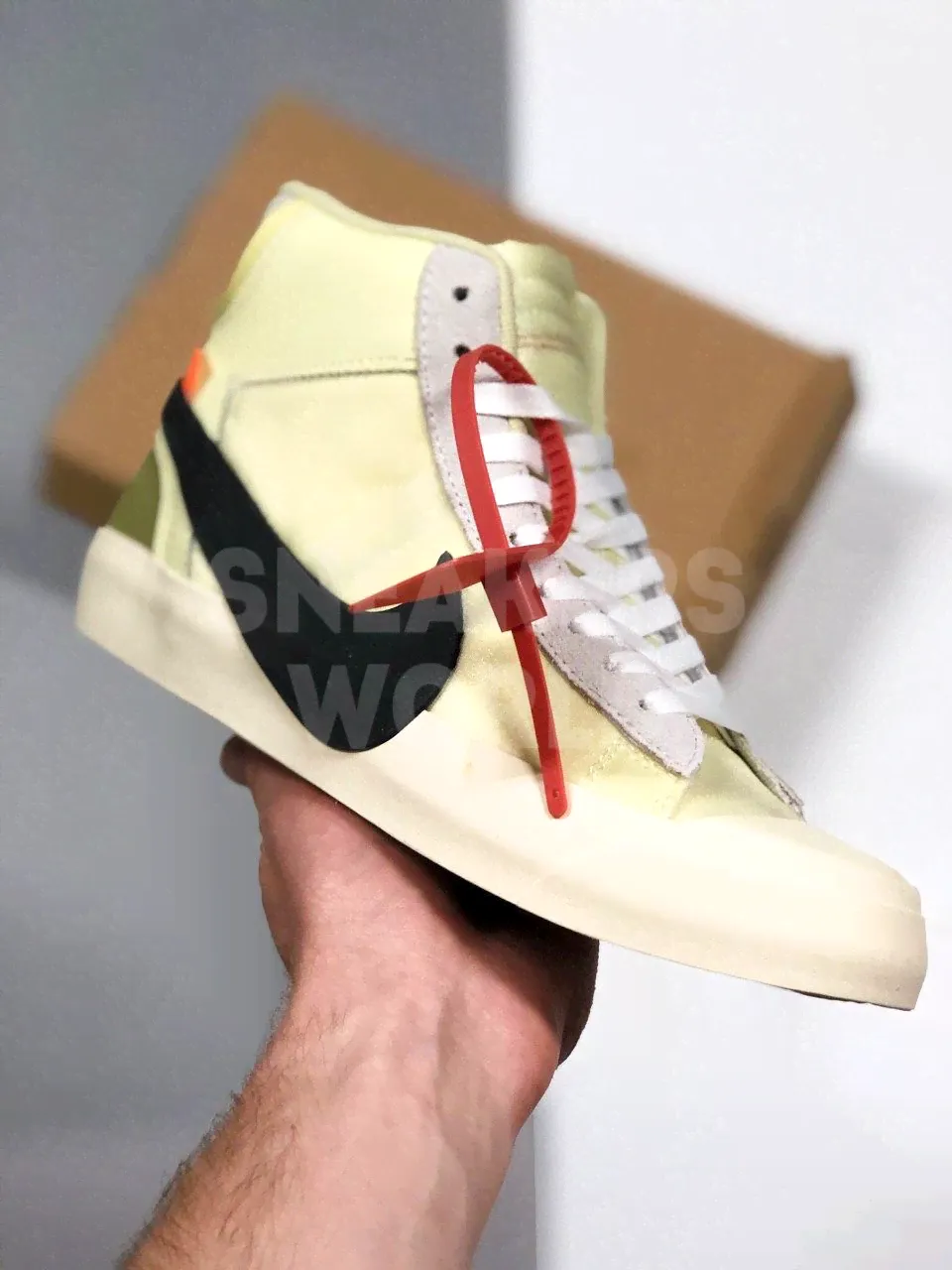 Nike Blazer x Off-White-0