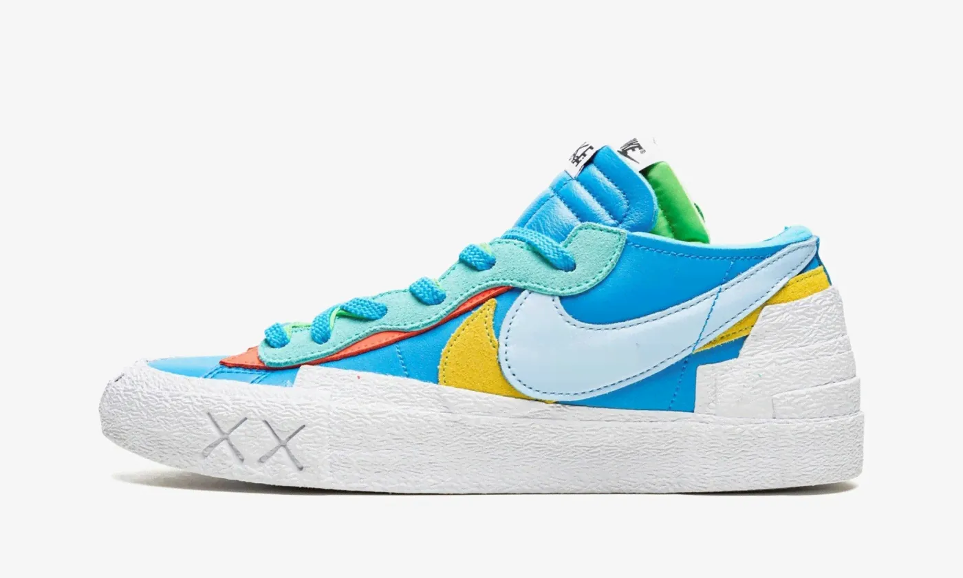Sacai Blazer Low "KAWS Neptune Blue"-0