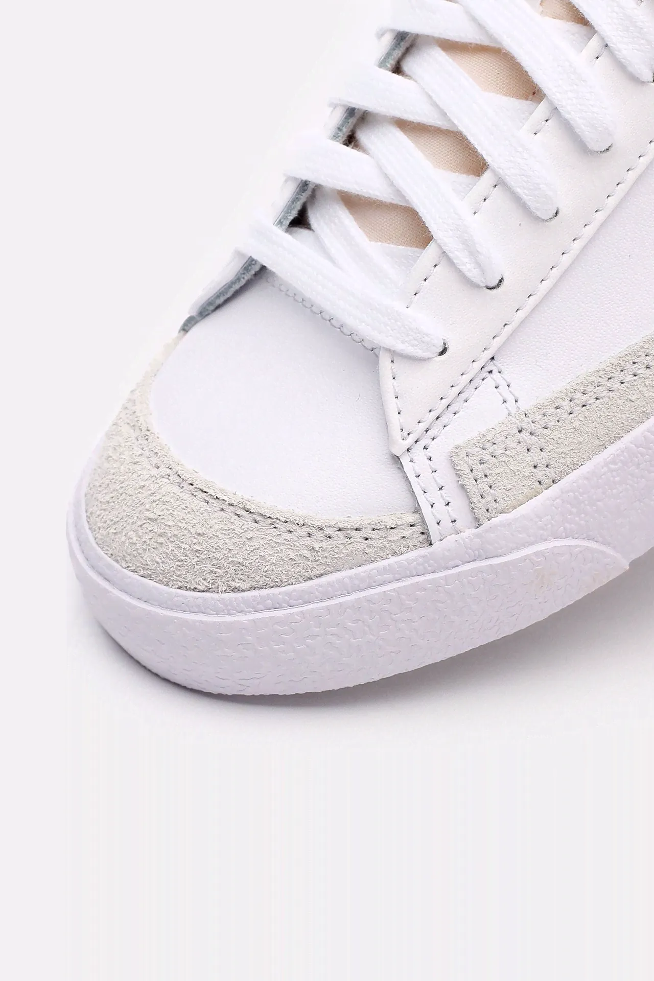 WMNS Blazer Low '77-3