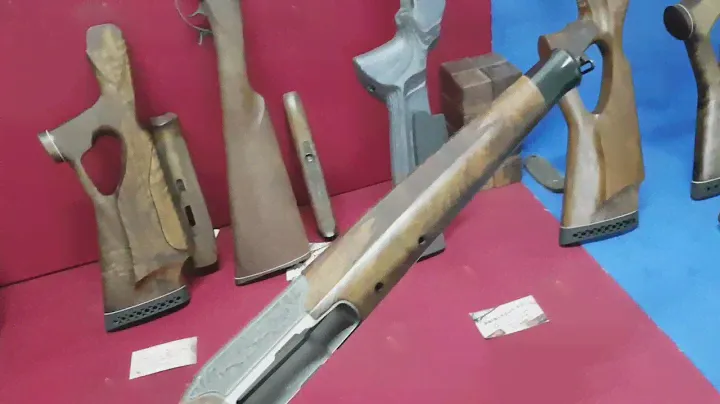 BLASER R93. Приклад и цевье под заказ из Комлевого Ореха. СТРЕЛА