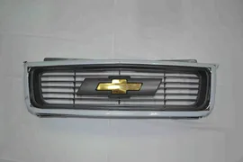 Решетка радиатора Chevrolet Blazer S10 02-04 (Venezuela)